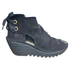 Fly London Women’s Yema Black Suede Wedge Peep Toe Sandal Size 39 US 8